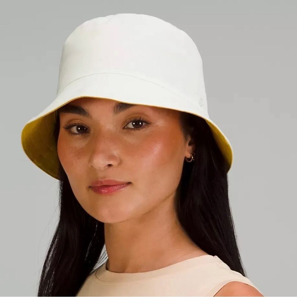 Lululemon Women's Both Ways Bucket Hat Lemon Sorbet/Autumn Orange Size L/XL NWT